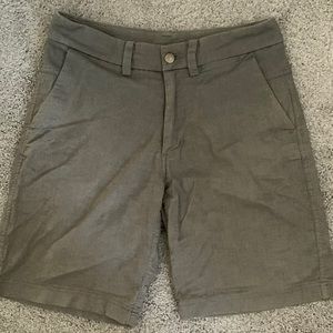 Lululemon Classic Oxford Shorts 9’’